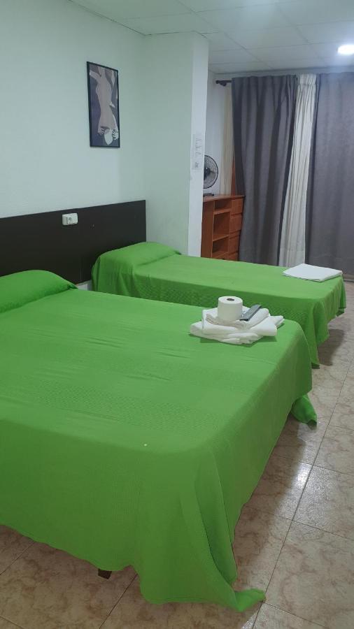 Hostal Sol Celeste Lloret de Mar Extérieur photo