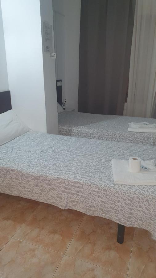 Hostal Sol Celeste Lloret de Mar Extérieur photo