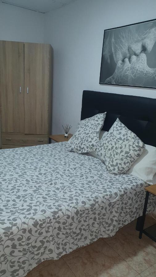 Hostal Sol Celeste Lloret de Mar Extérieur photo