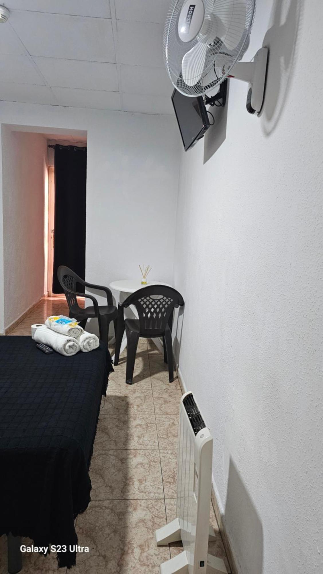 Hostal Sol Celeste Lloret de Mar Extérieur photo