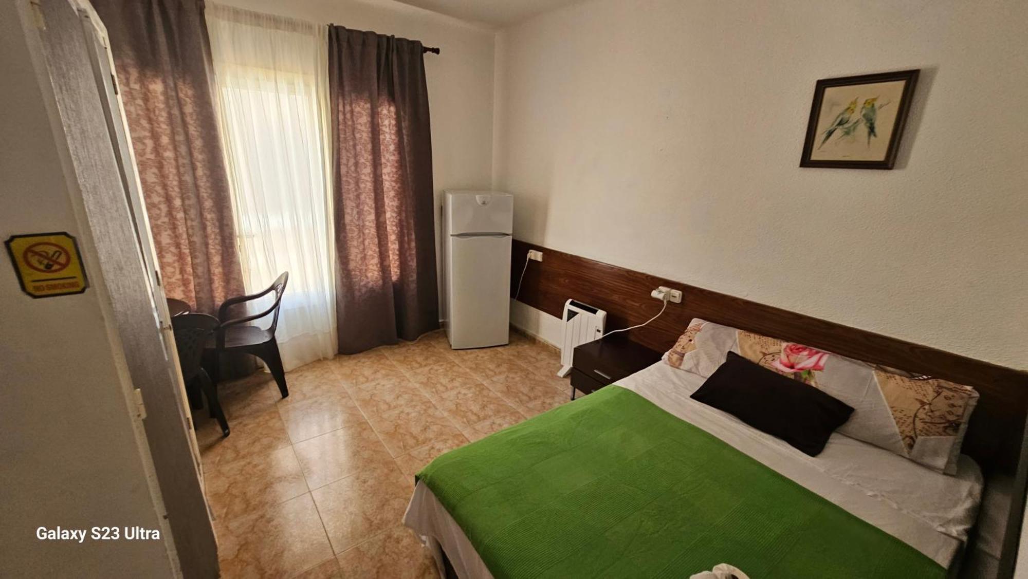 Hostal Sol Celeste Lloret de Mar Extérieur photo