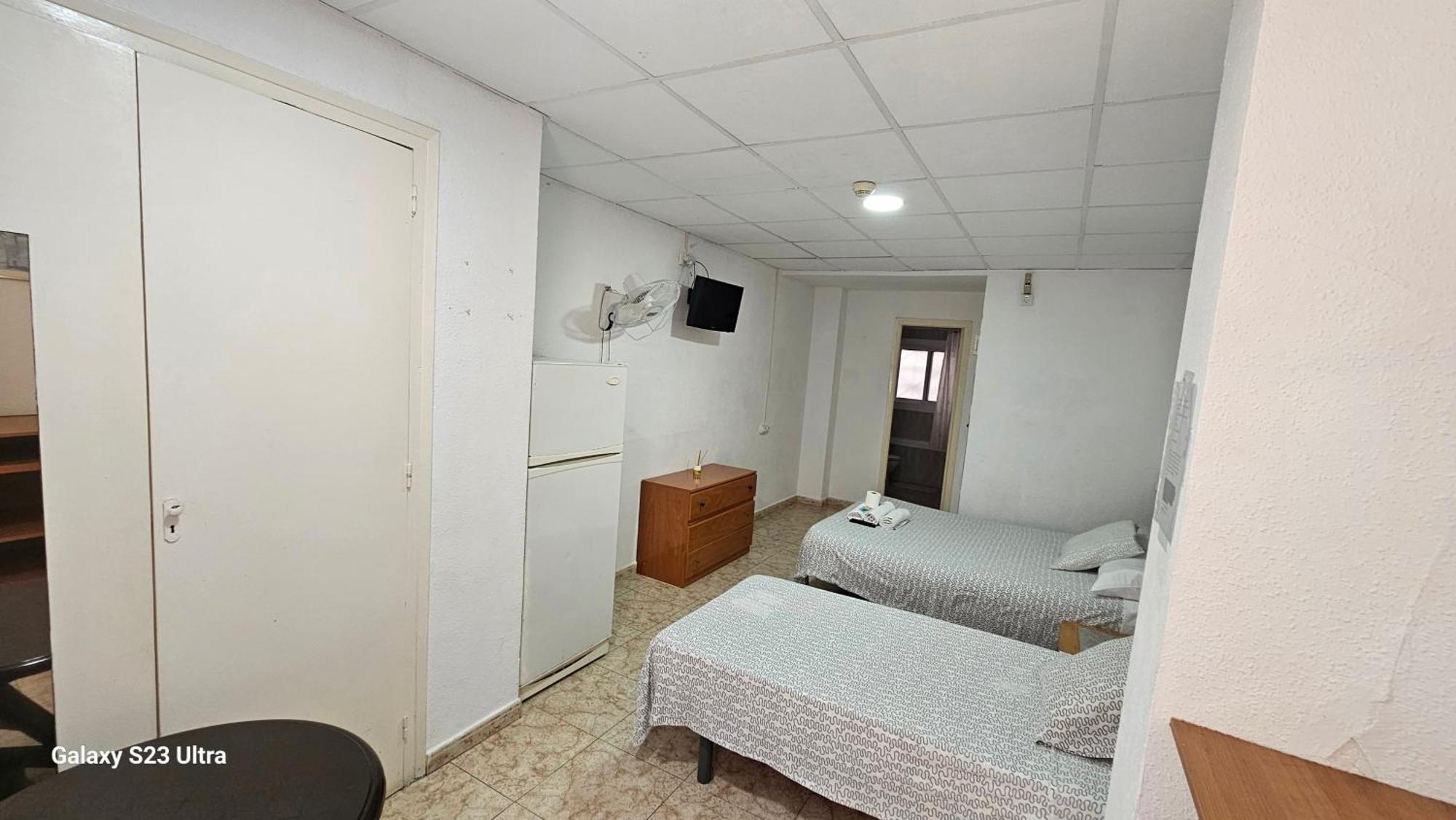 Hostal Sol Celeste Lloret de Mar Extérieur photo