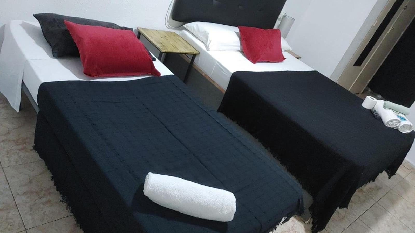 Hostal Sol Celeste Lloret de Mar Extérieur photo